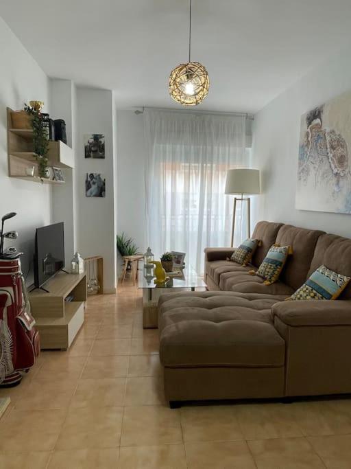 Apartamento Centro De Aguilas. エクステリア 写真